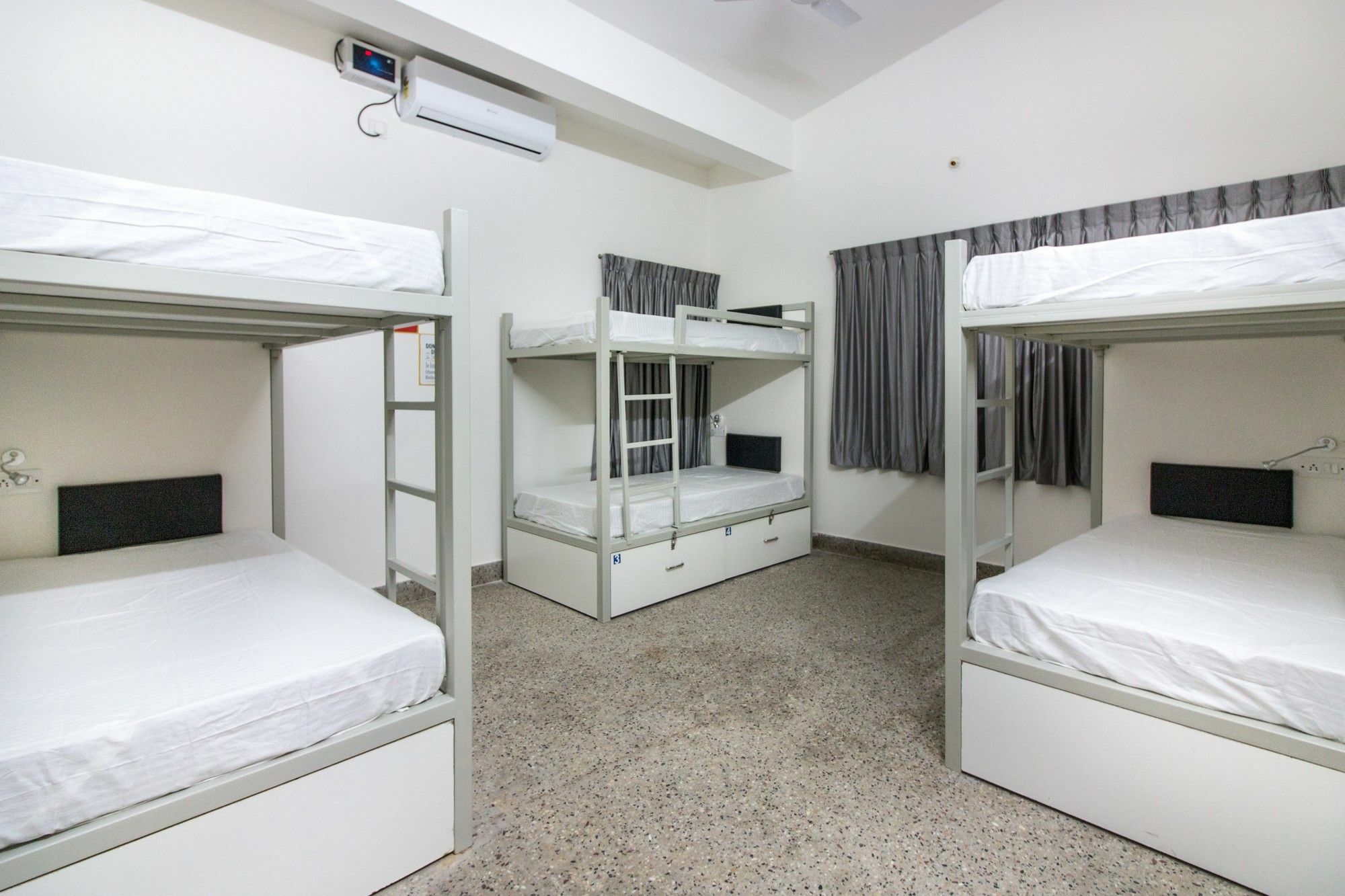 Backpacker Panda Hostel Bangalore