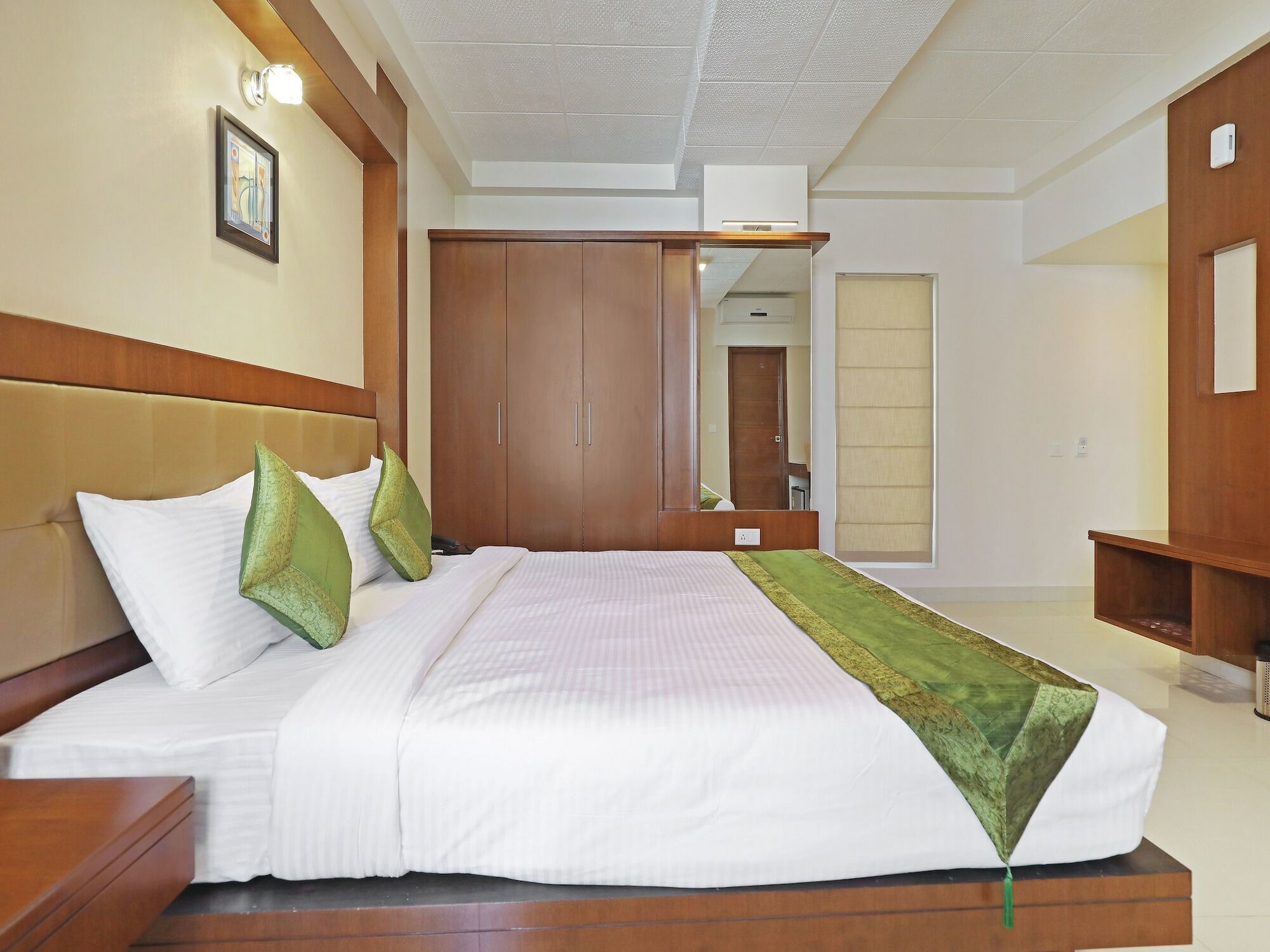 Hotel Treebo Akshaya Bull Temple Bangalore