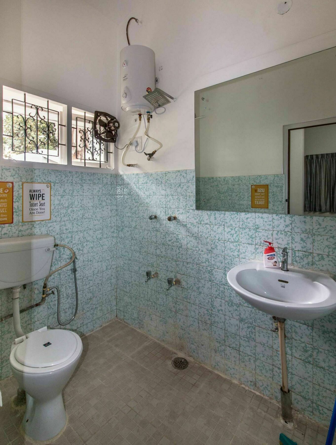 Backpacker Panda Hostel