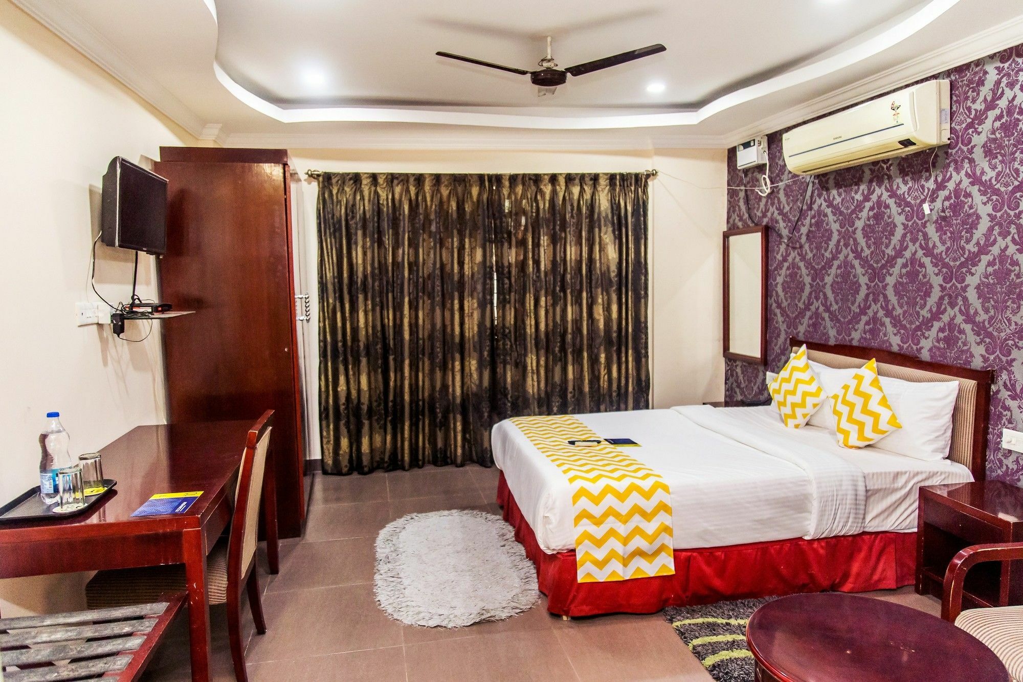 Fabexpress Oriental Suites III - Btm Mico Layout Bangalore