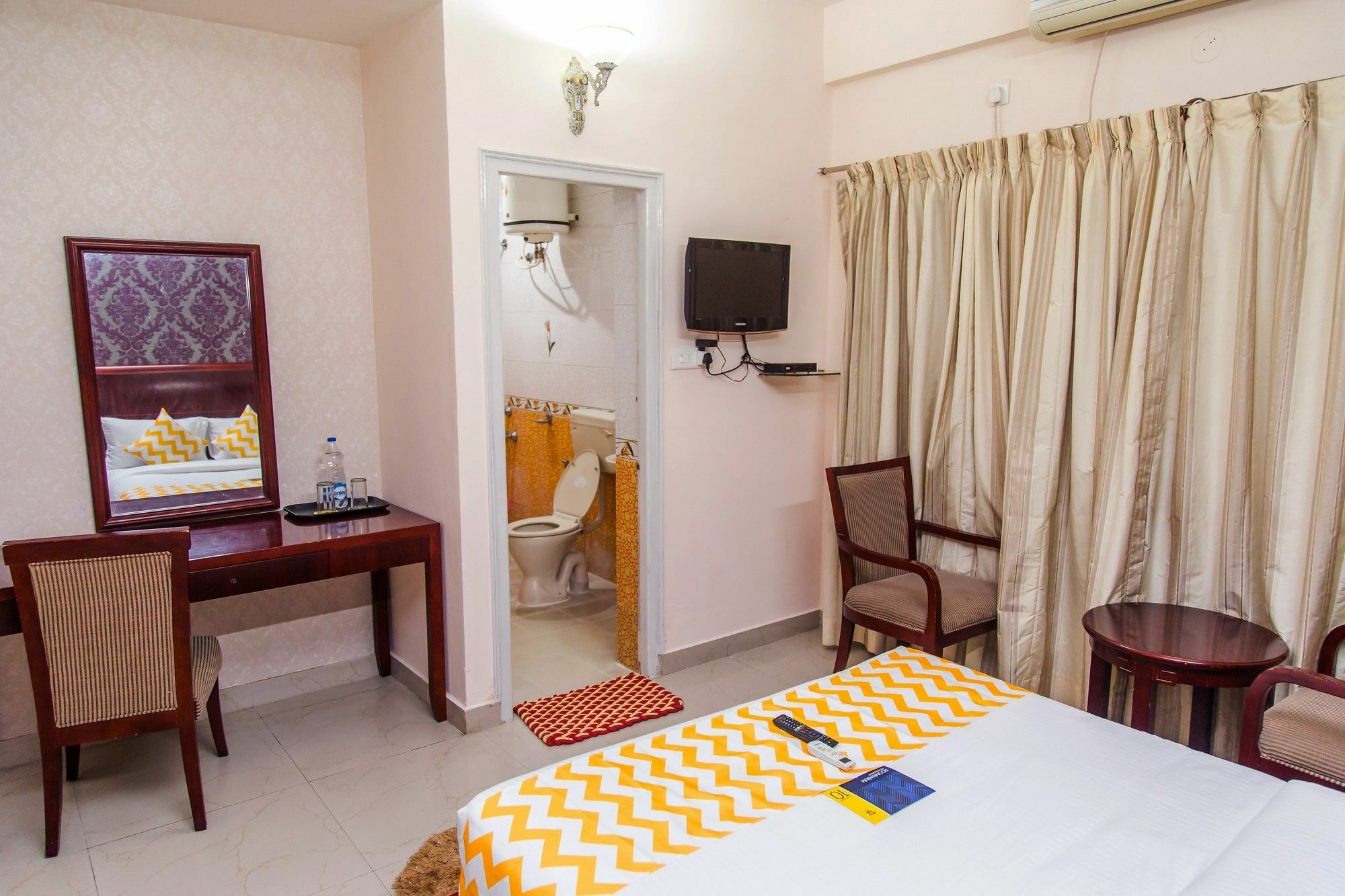 Hotel Fabexpress Oriental Suites III - Btm Mico Layout