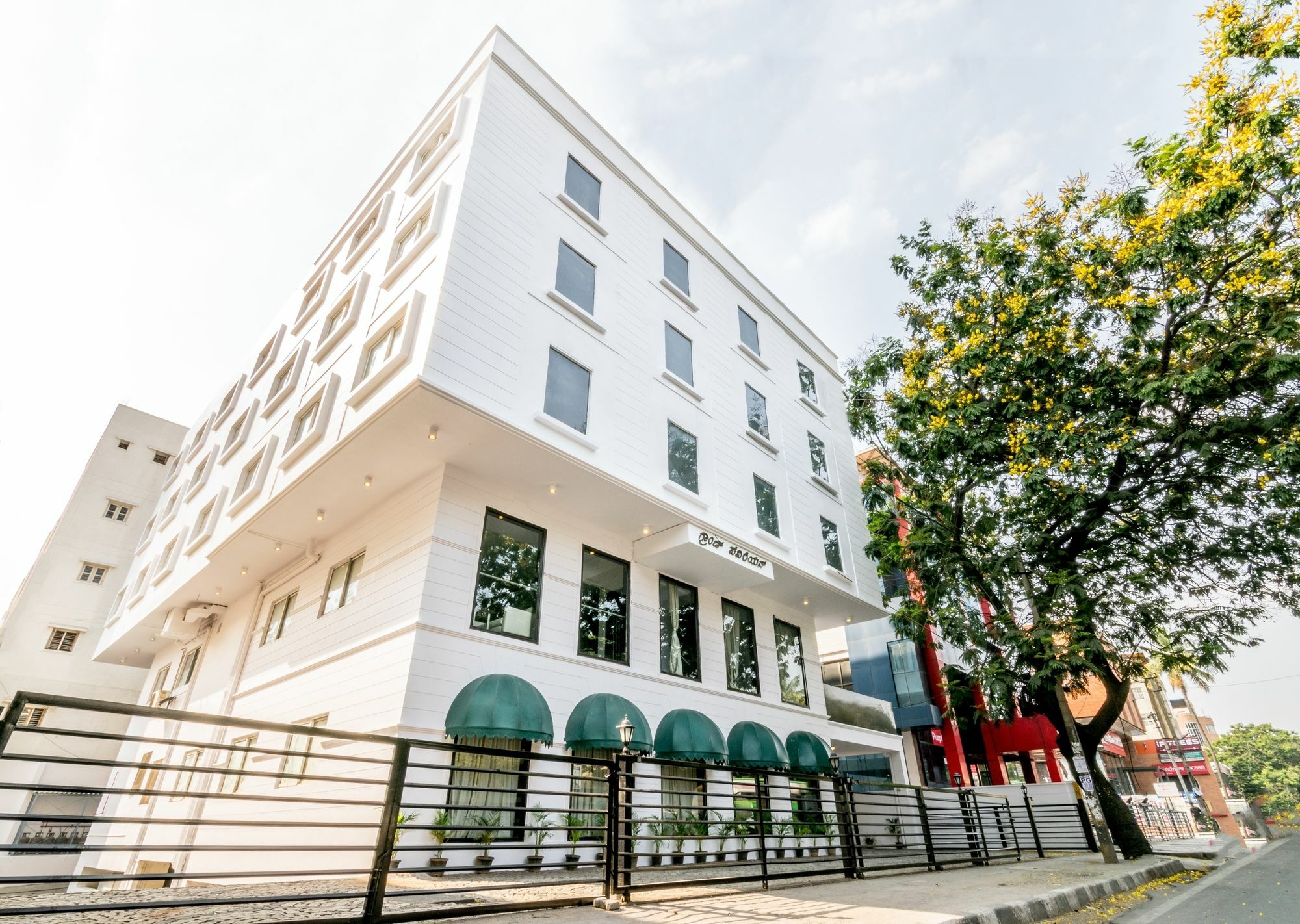 Hotel Octave - Double Road 3*