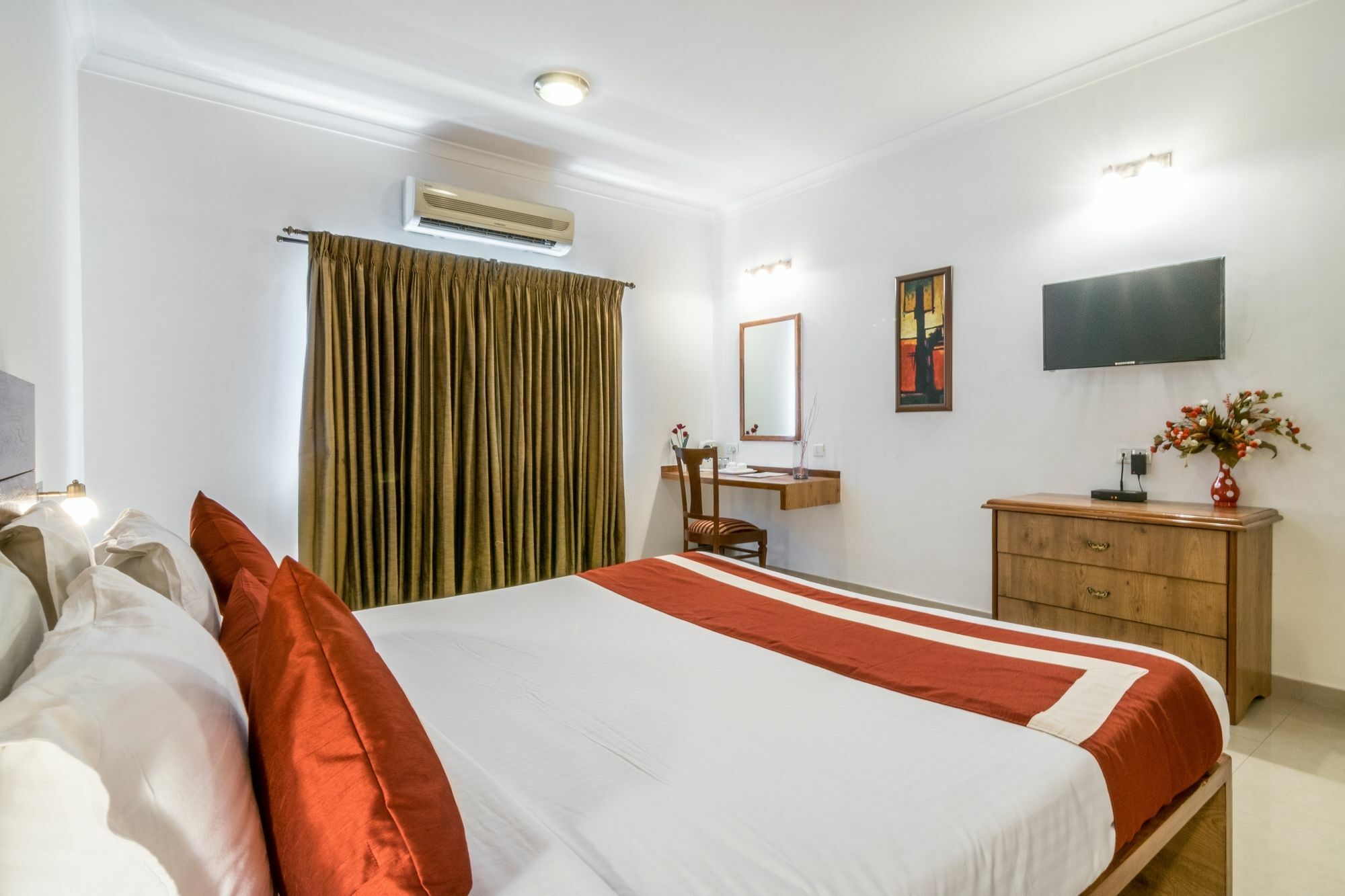 Hotel Octave - Double Road 3*