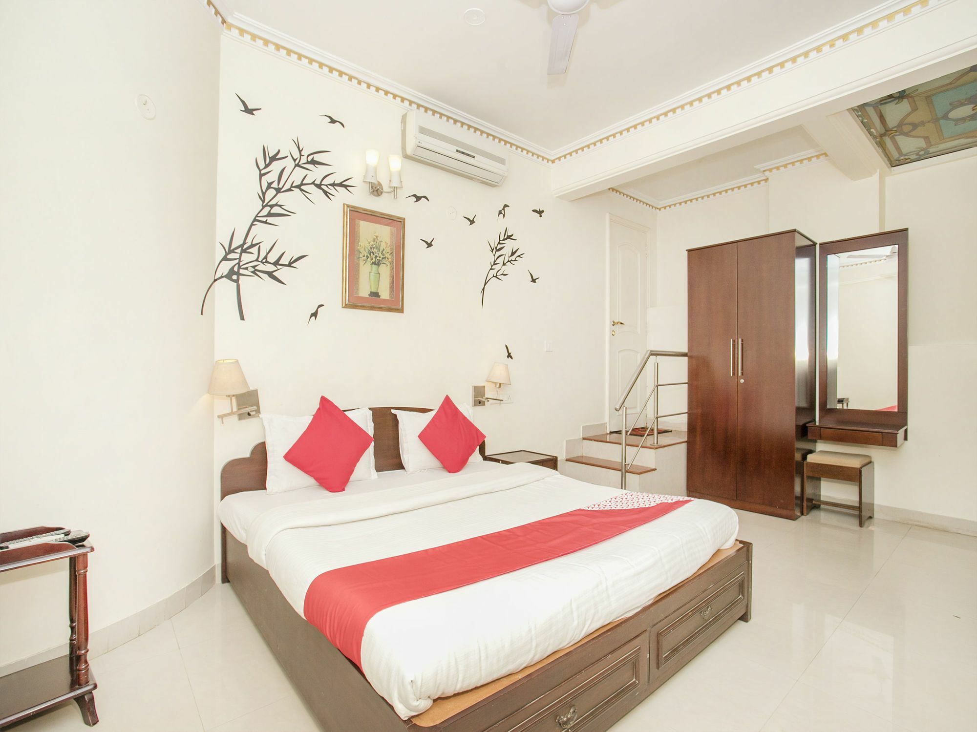 Super O Resida Elite Service Near Manipal Hospital Hotel