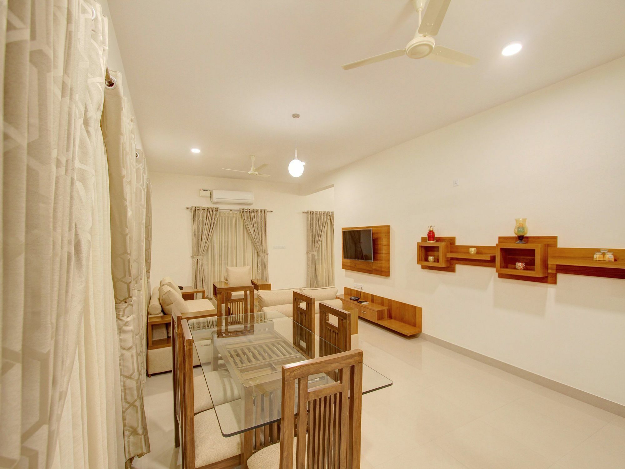 Hotel Treebo Kings Suits, Hsr Layout 3*