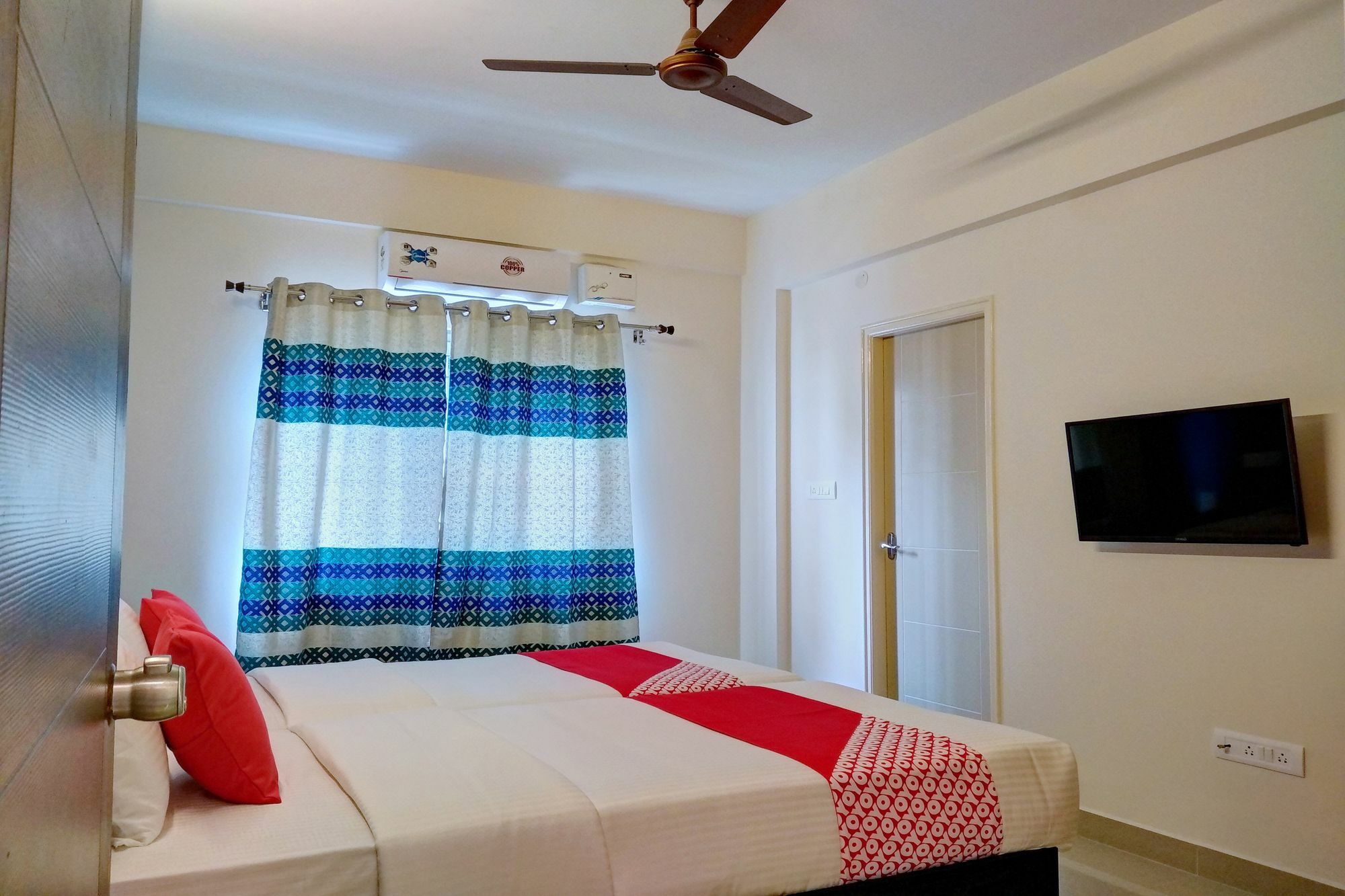 Treebo 12 Degrees West, 750 Mts From Embassy Golf Links Business Park Hotel Bangalore
