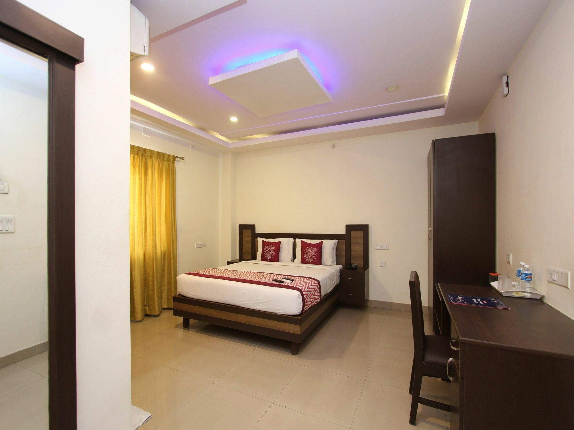 Hotel Treebo Millennium Plaza Bangalore