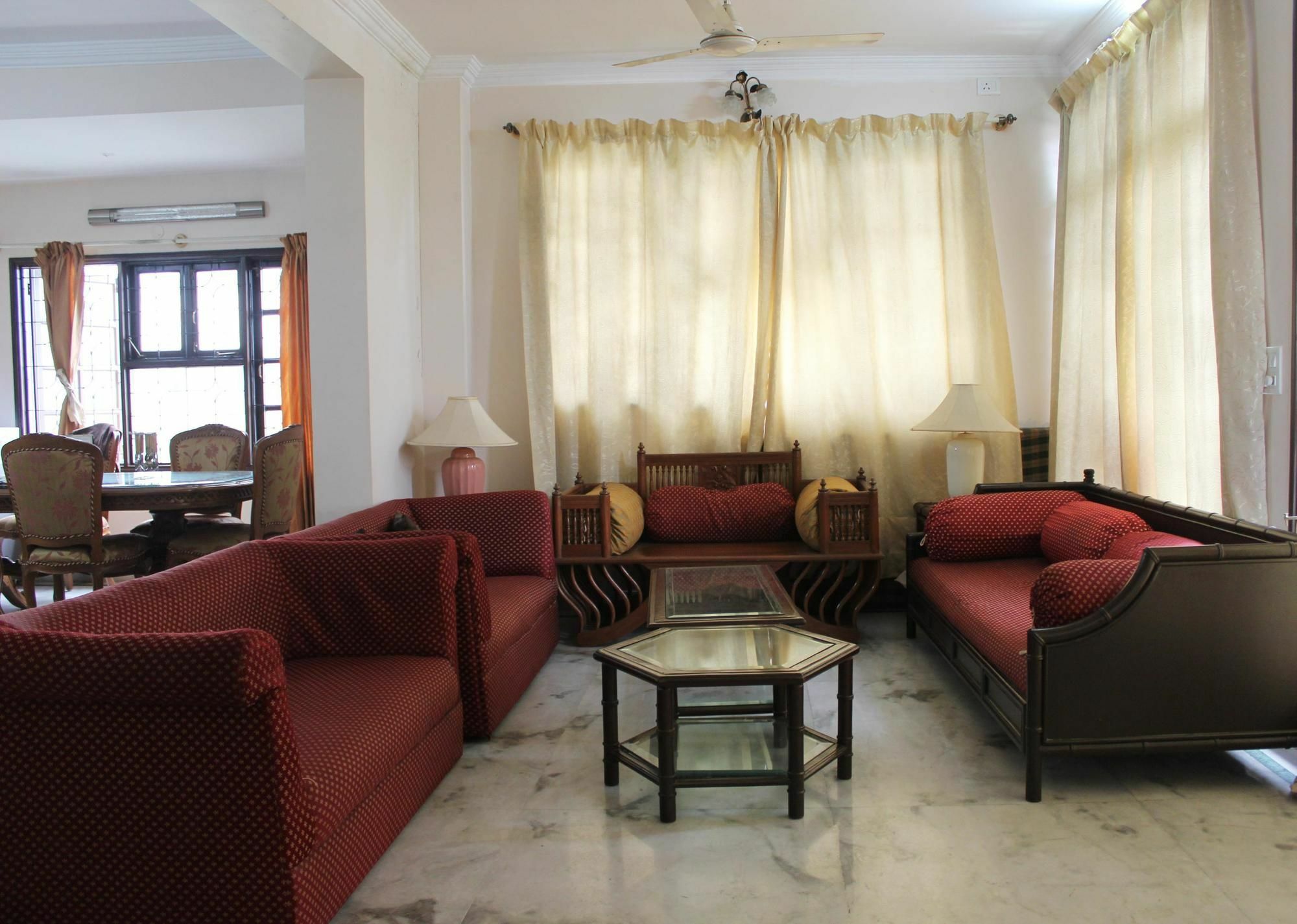 Oyo Richmond Road Hotel