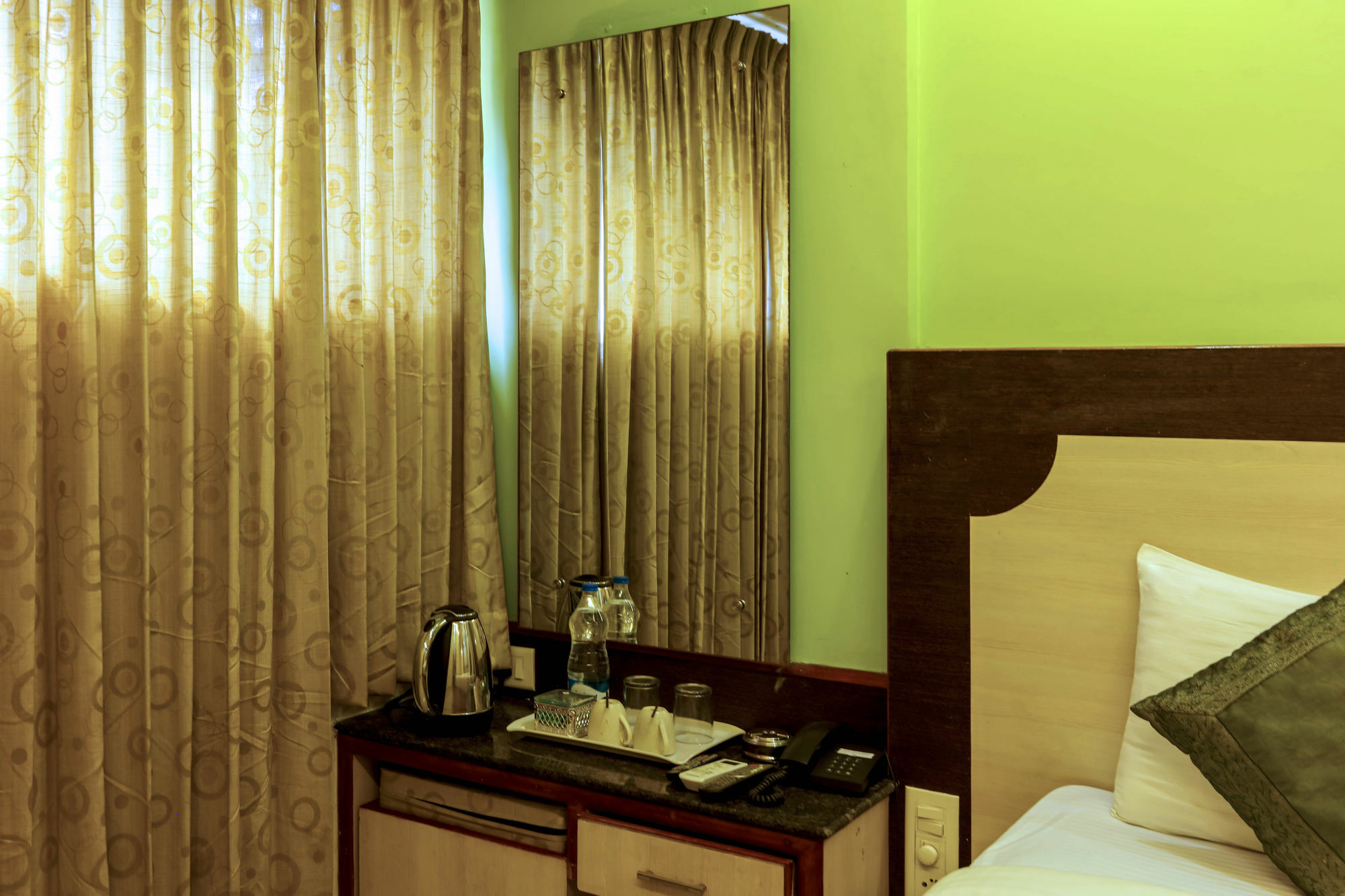 Treebo Trip Grand Regency Bangalore