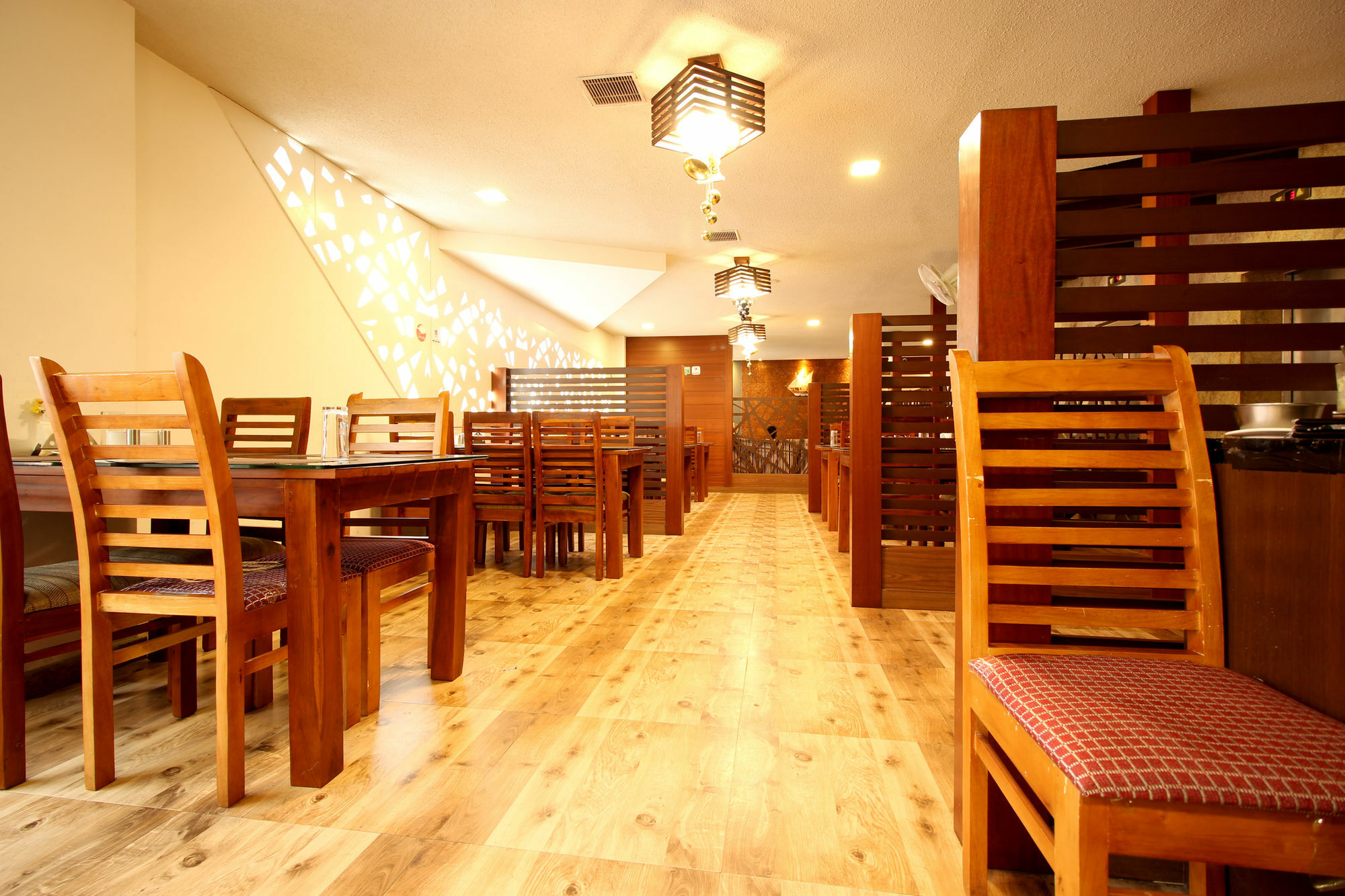 Treebo Trend Edge St Marks Road Hotel Bangalore