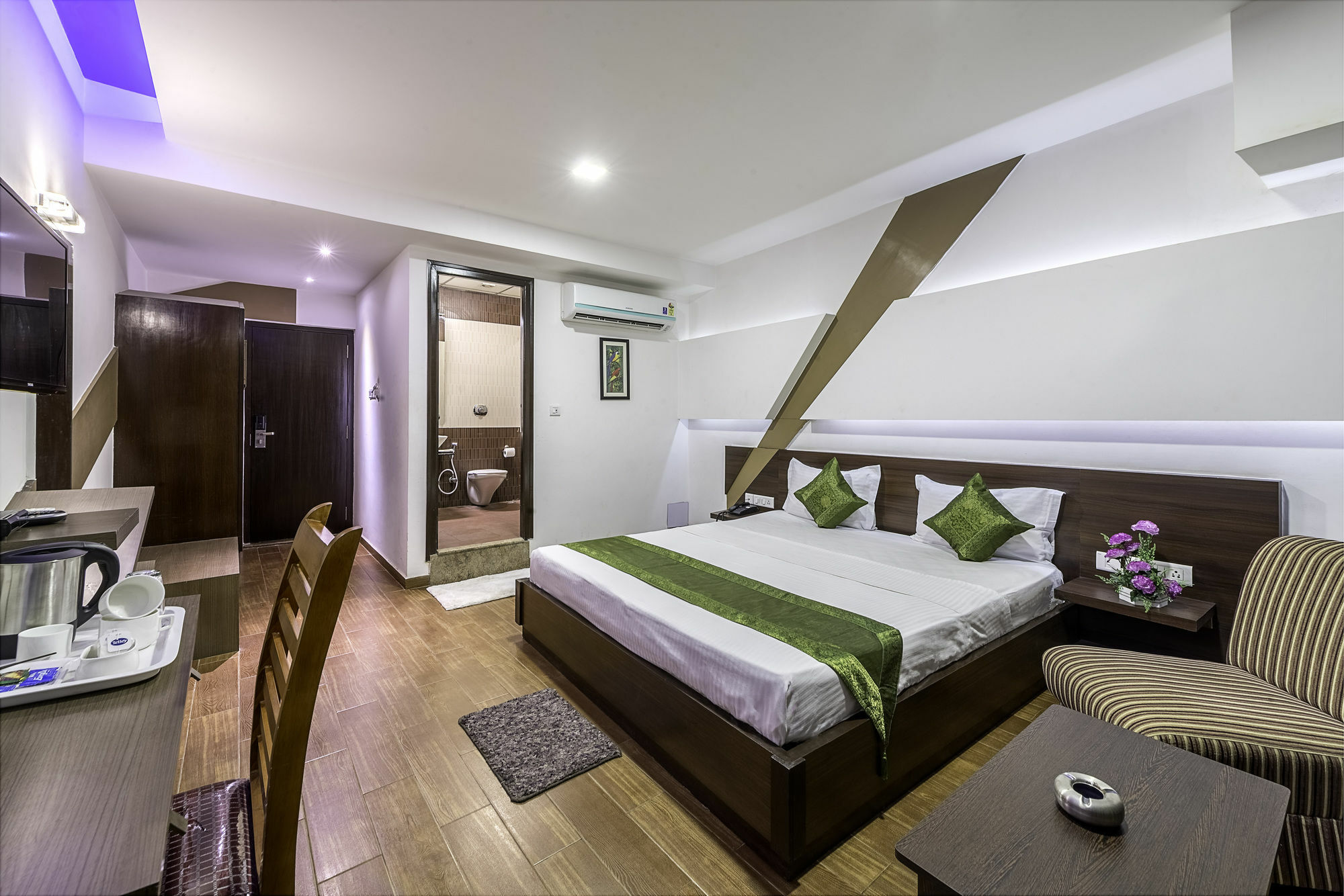 Treebo Trend Edge St Marks Road Bangalore