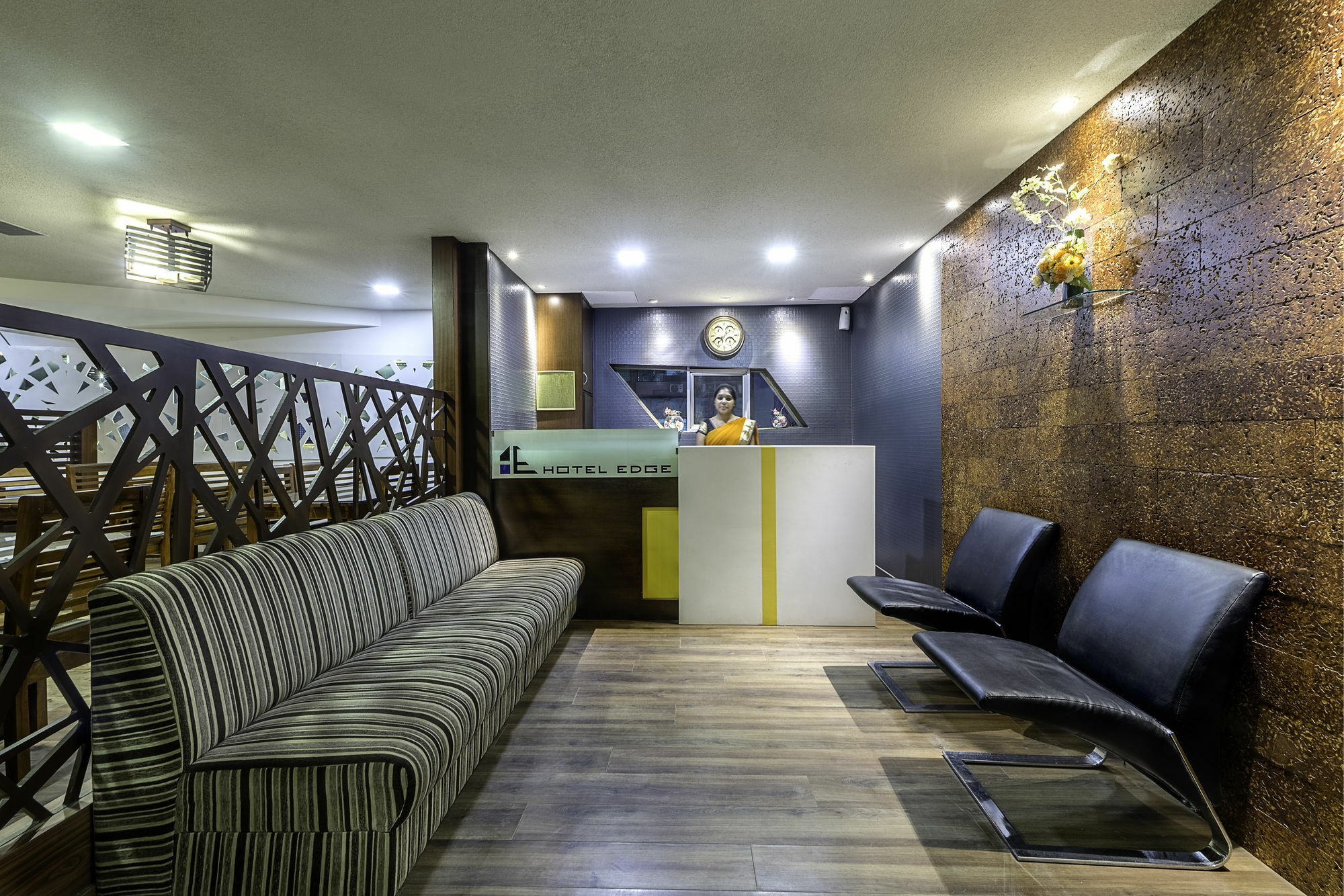 Treebo Trend Edge St Marks Road Hotel Bangalore
