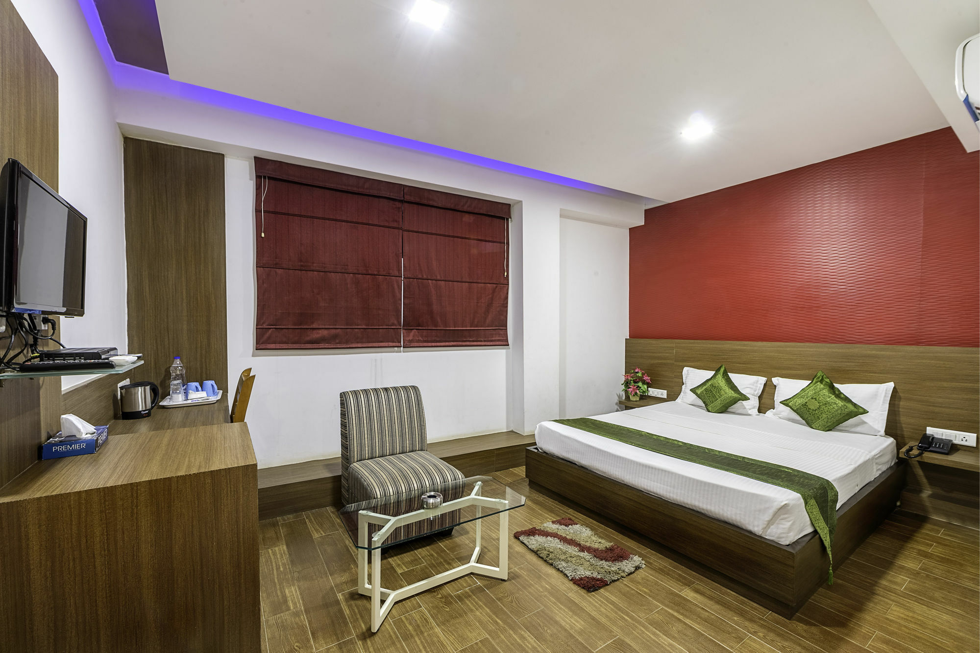 Hotel Treebo Trend Edge St Marks Road