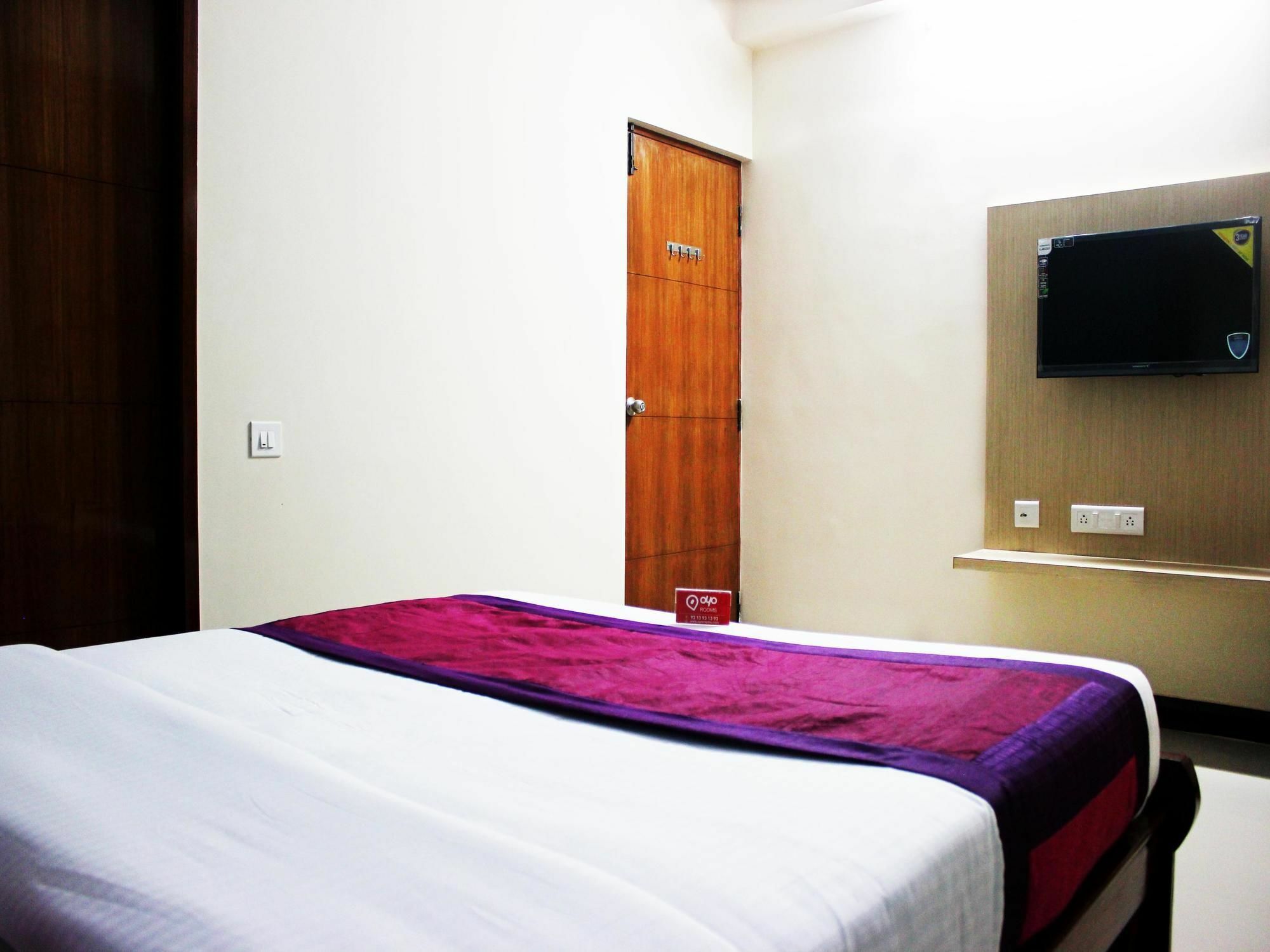 Oyo Apartments Mg Road Manipal Center Hotel Bangalore