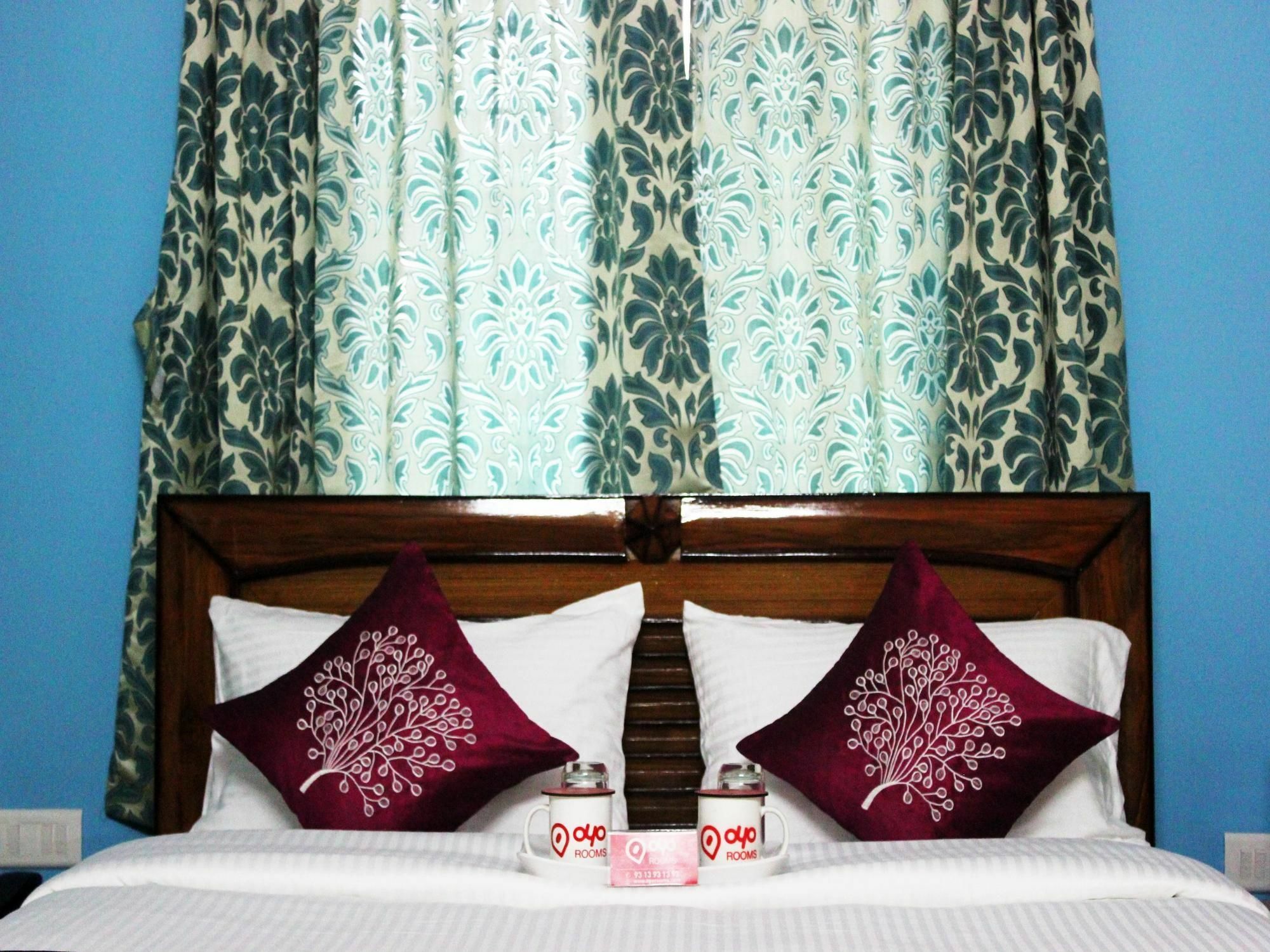 Oyo Apartments Mg Road Manipal Center Hotel 3*