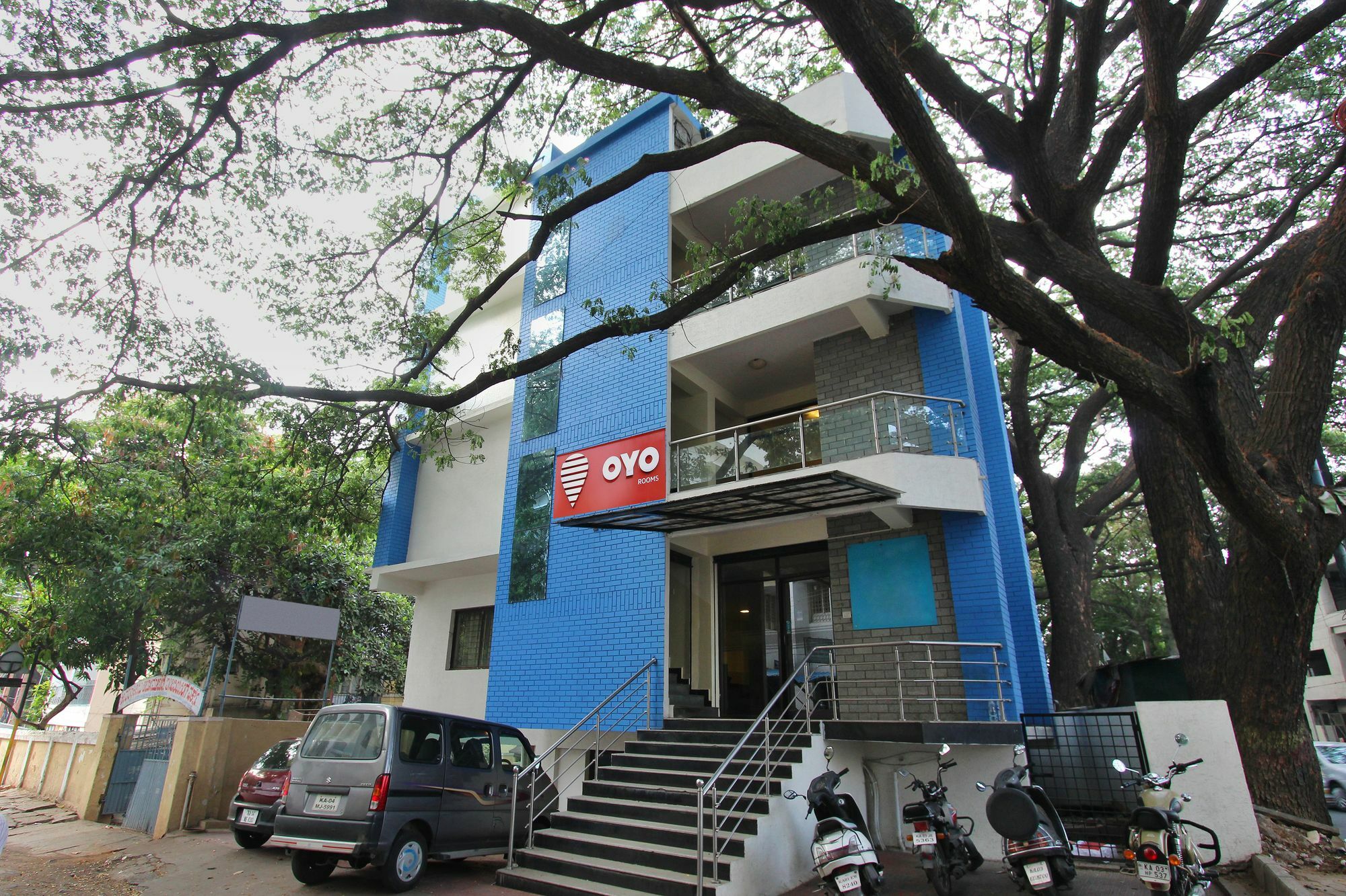 O Abhimaani Comforts 3* Bangalore