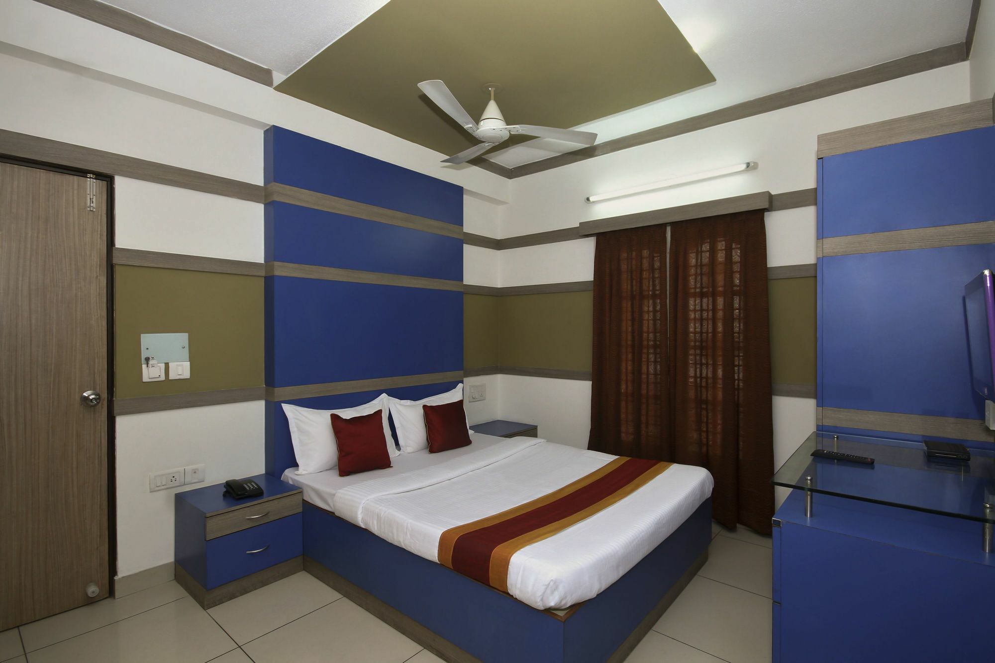 Hotel O Abhimaani Comforts 3*