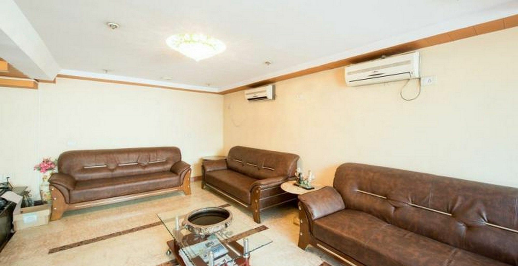 Fabhotel Barons Jayanagar 3*