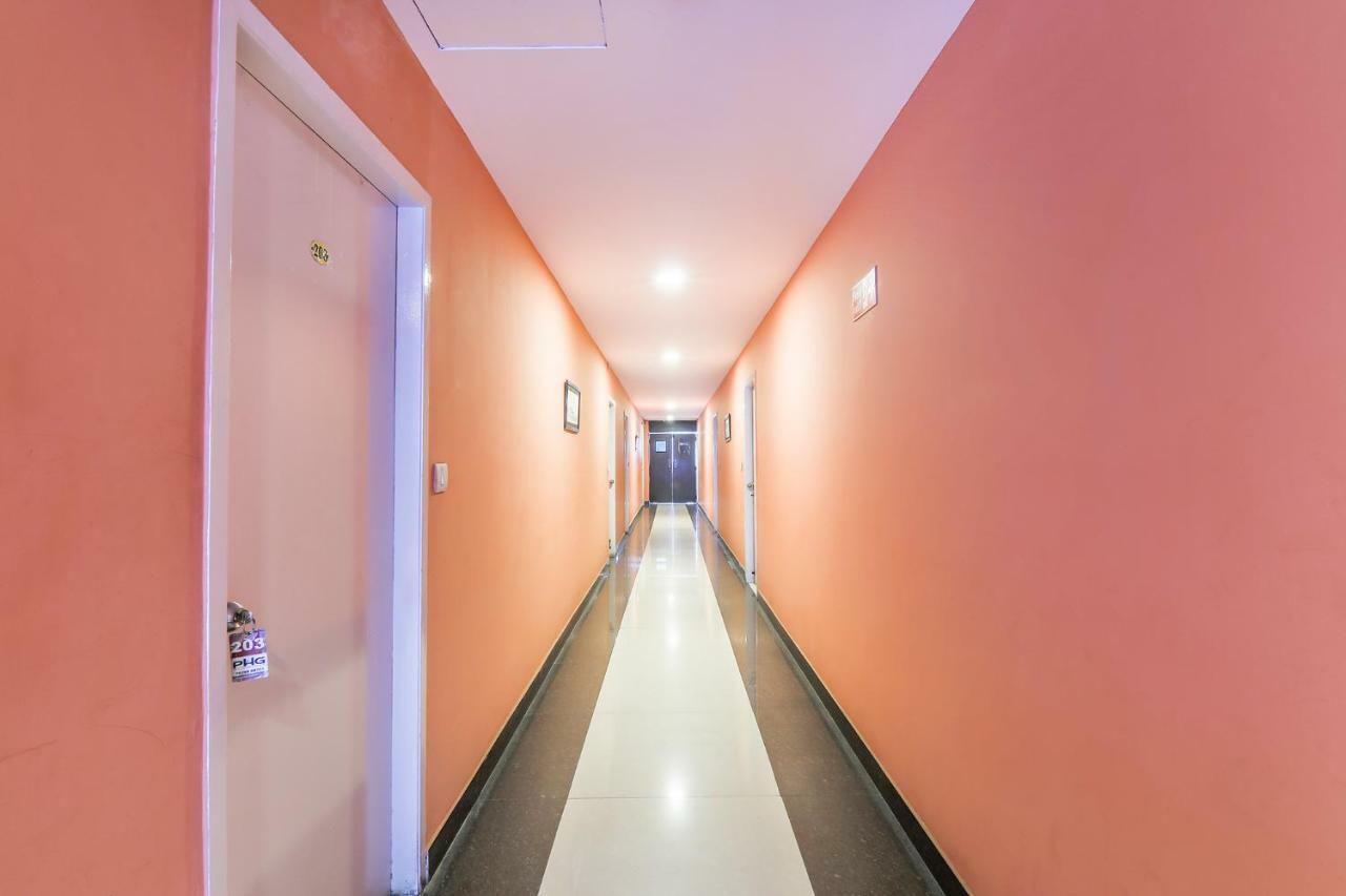 Hotel Oyo 10335 Platinum