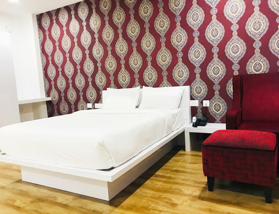 Hotel Aston