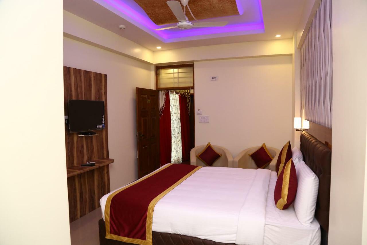 The Royal Hotel Bangalore