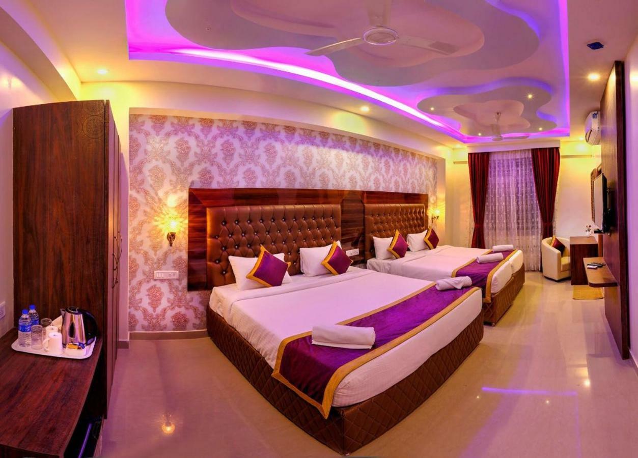 The Royal Hotel