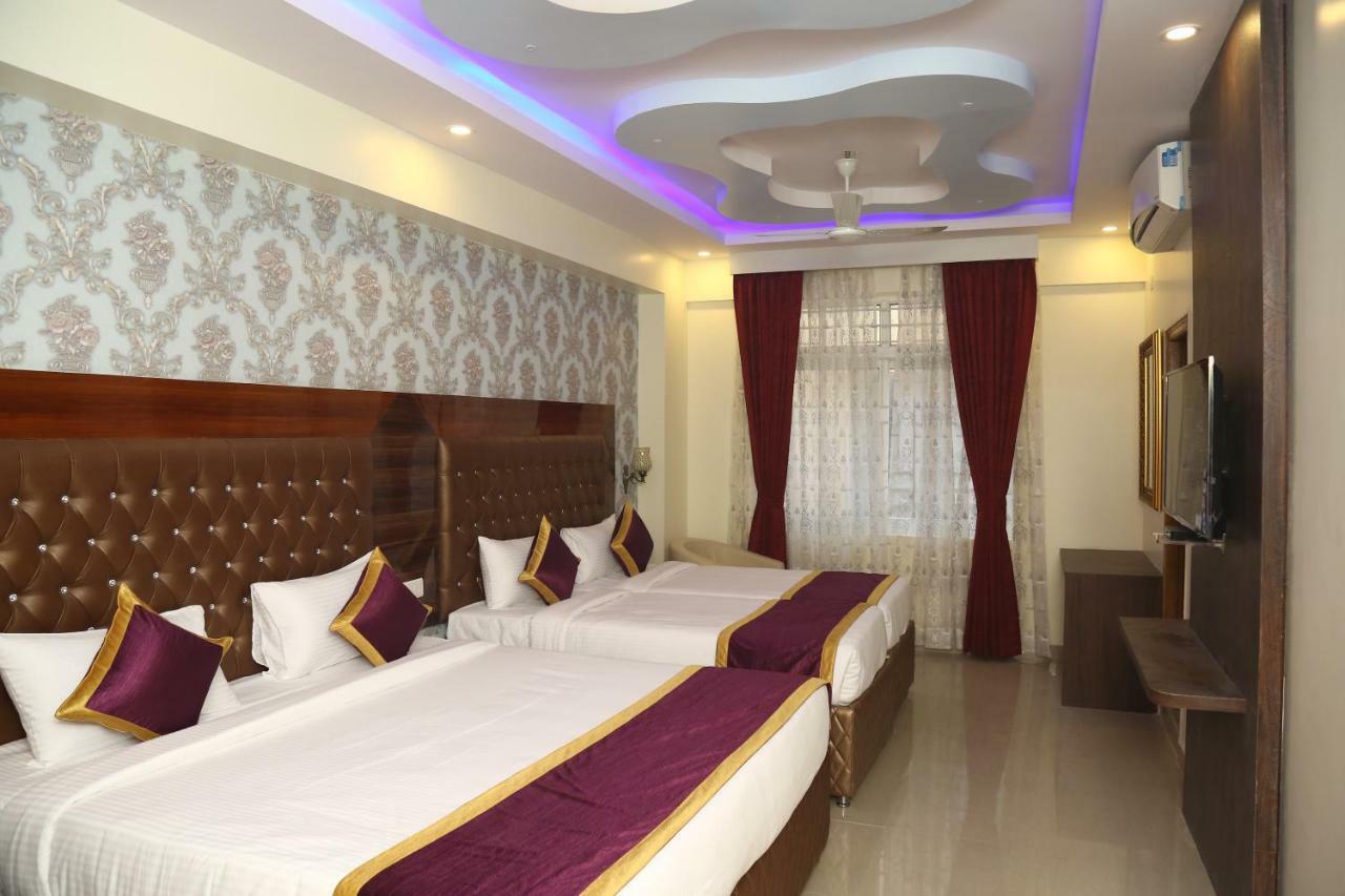The Royal Hotel