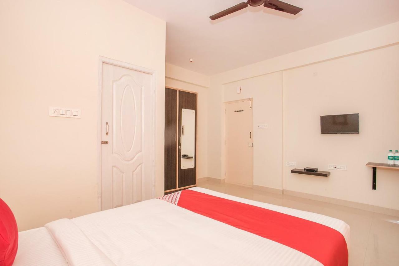 Oyo 15354 Viyan Comforts Hotel Bangalore
