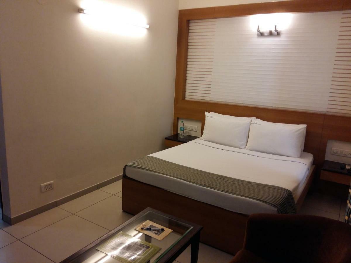 Akshaya Lakshmi Comfort 3* Bangalore