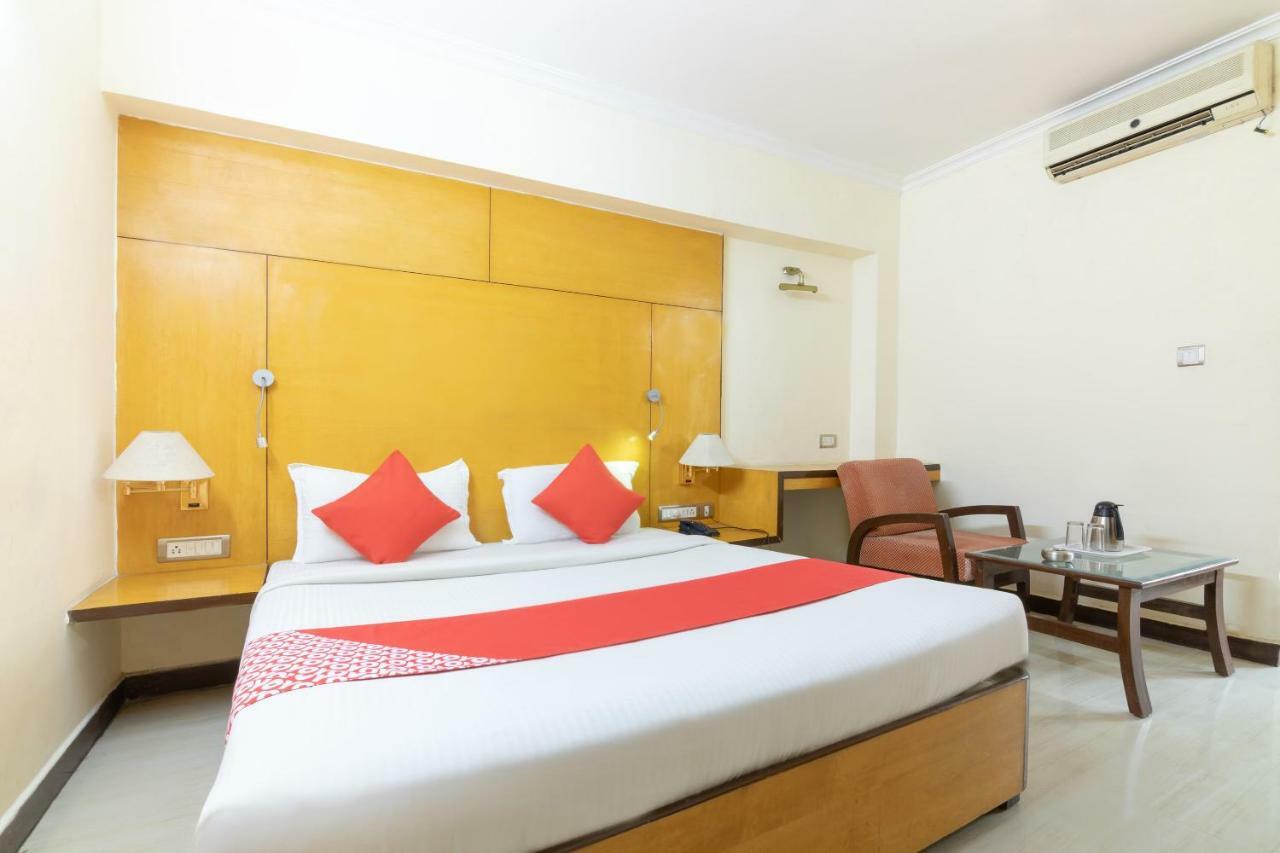 Hotel Oyo 10534 Kanishka 3*