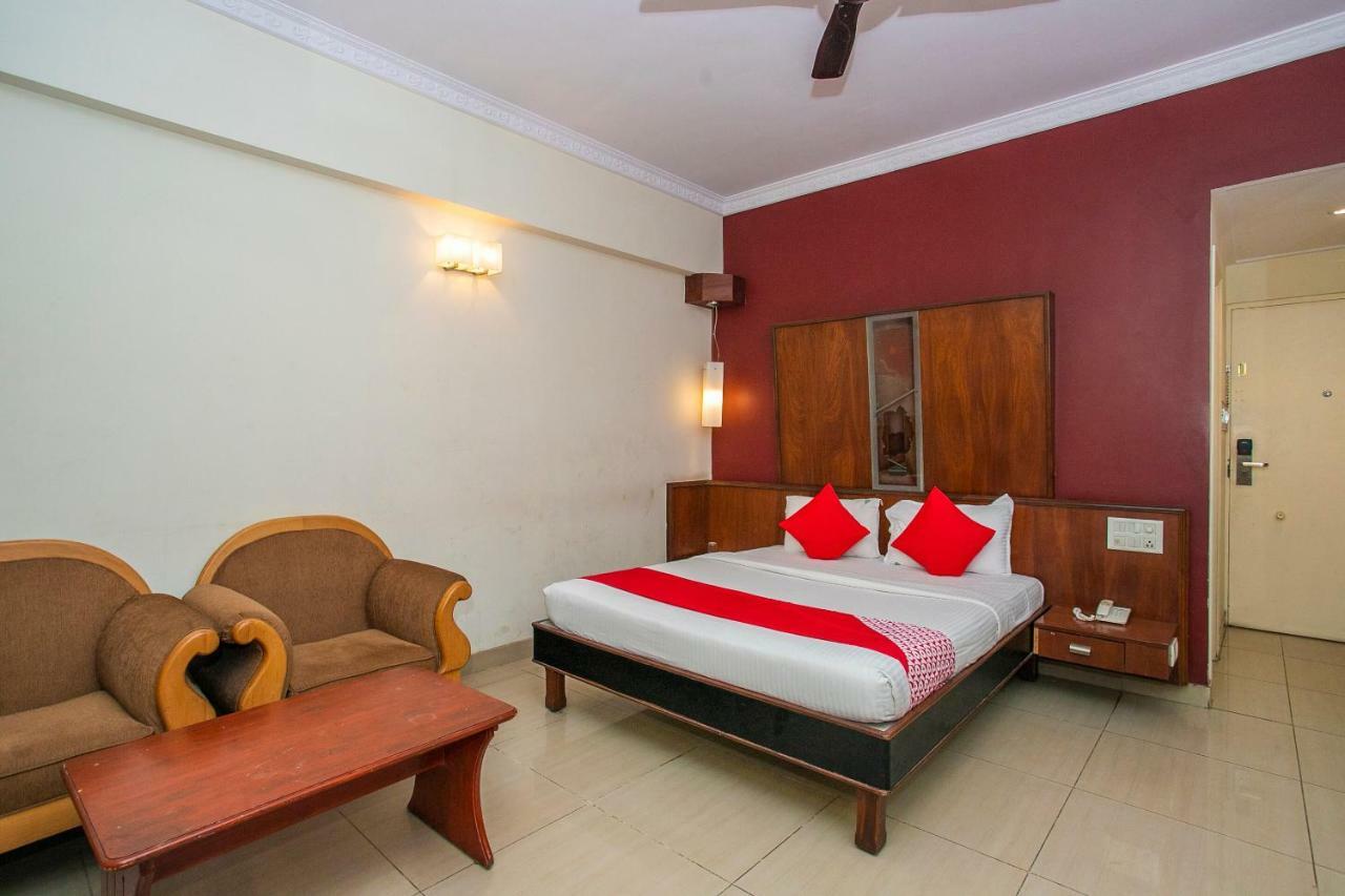 Hotel Oyo 18762 Vaishnavi Residency Bangalore