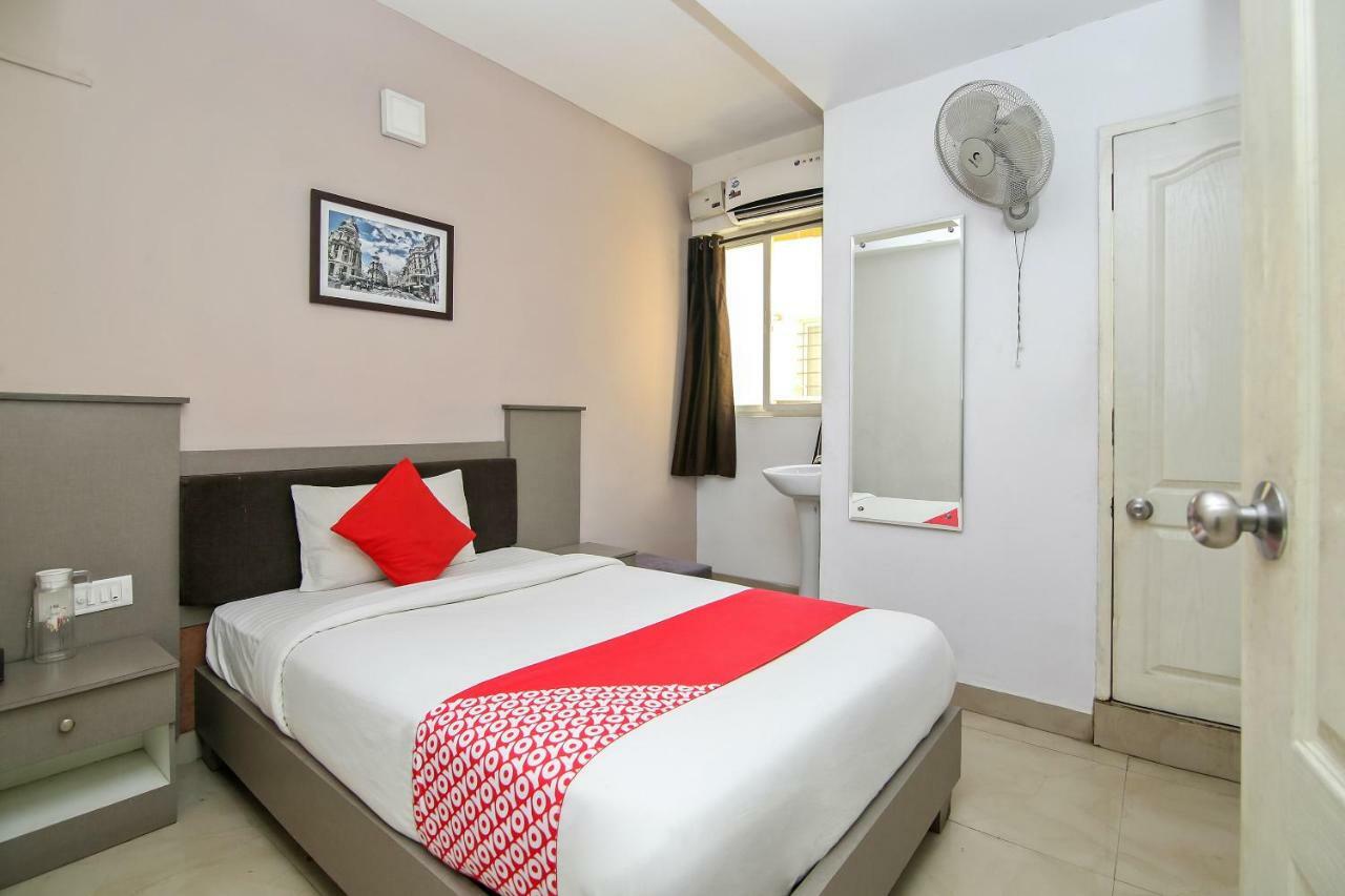 Apartment Oyo 4290 Silicon Suits Bangalore