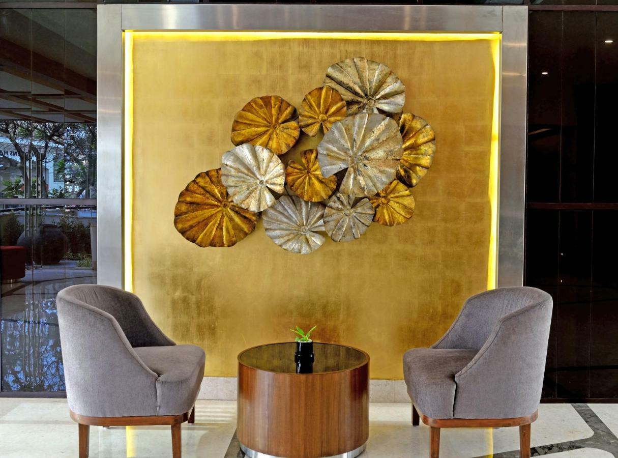 Sarovar Portico Outer Ring Road Hotel 4*