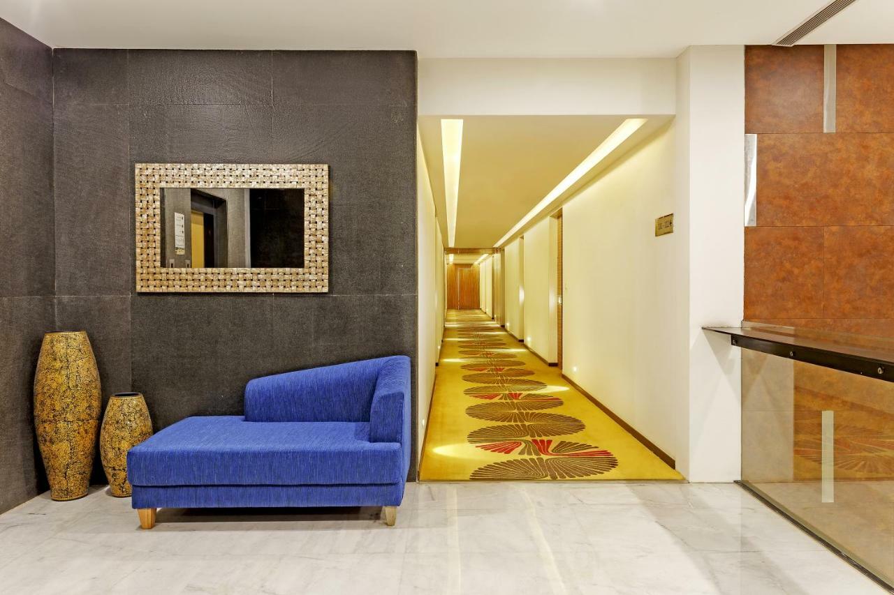 Sarovar Portico Outer Ring Road Hotel 4*