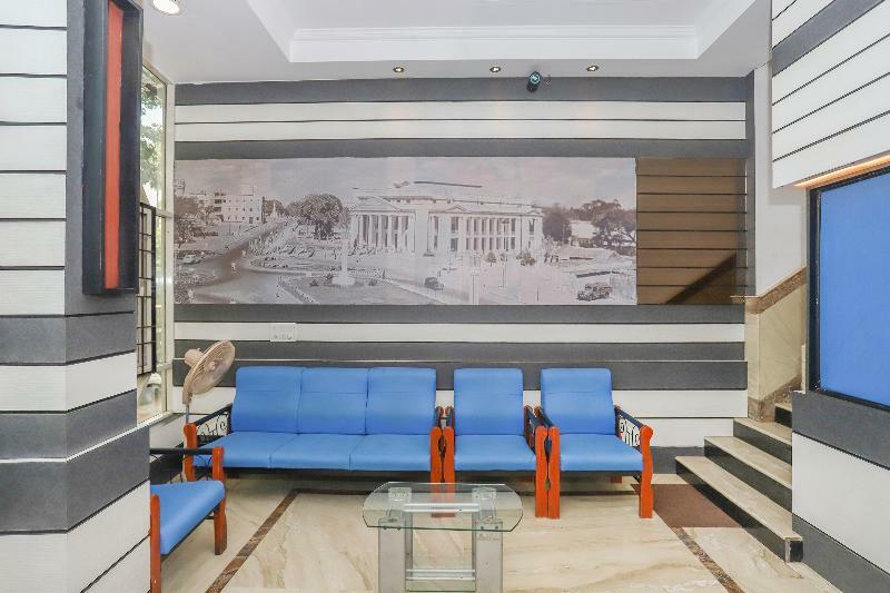 Oyo Townhall Hotel Bangalore