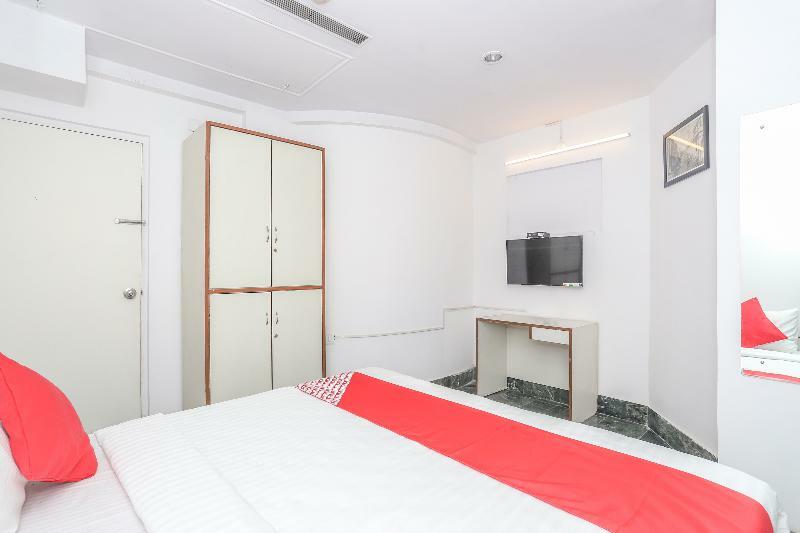 Hotel Oyo Townhall 3*