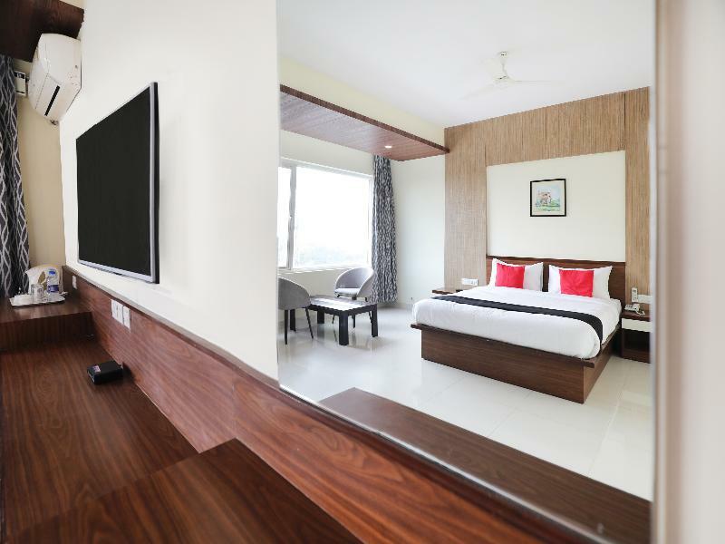 Hotel Capital O 28398 Mysore Gate 3*
