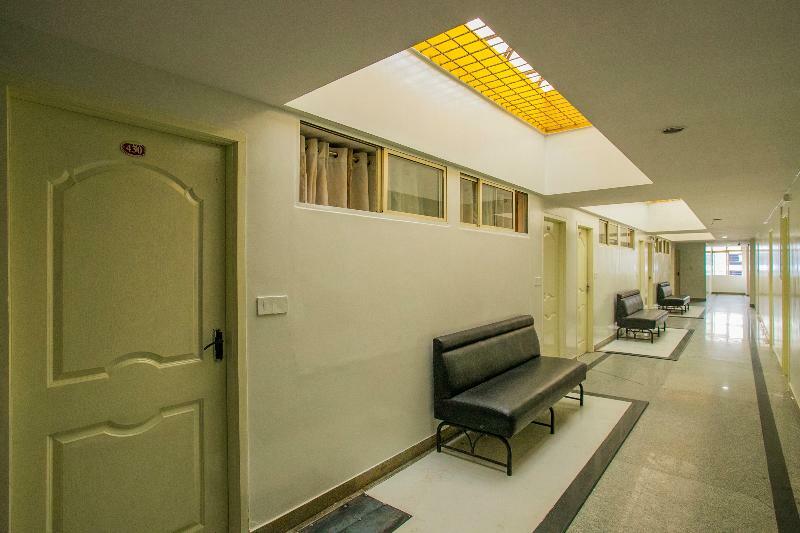 Super Oyo Flagship Archana Comforts