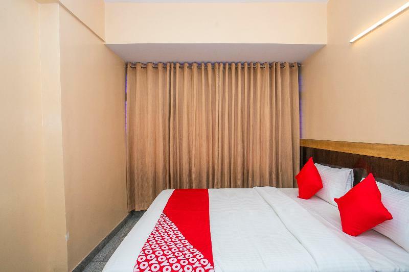 Super Oyo Flagship Archana Comforts Hotel