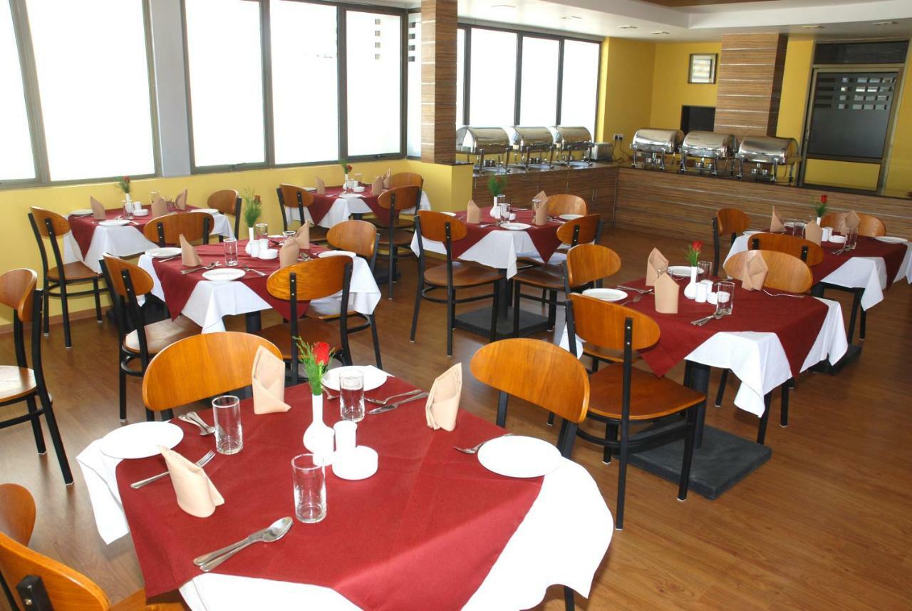 Park Wood Suites-fully Vaccinated Staff Bangalore