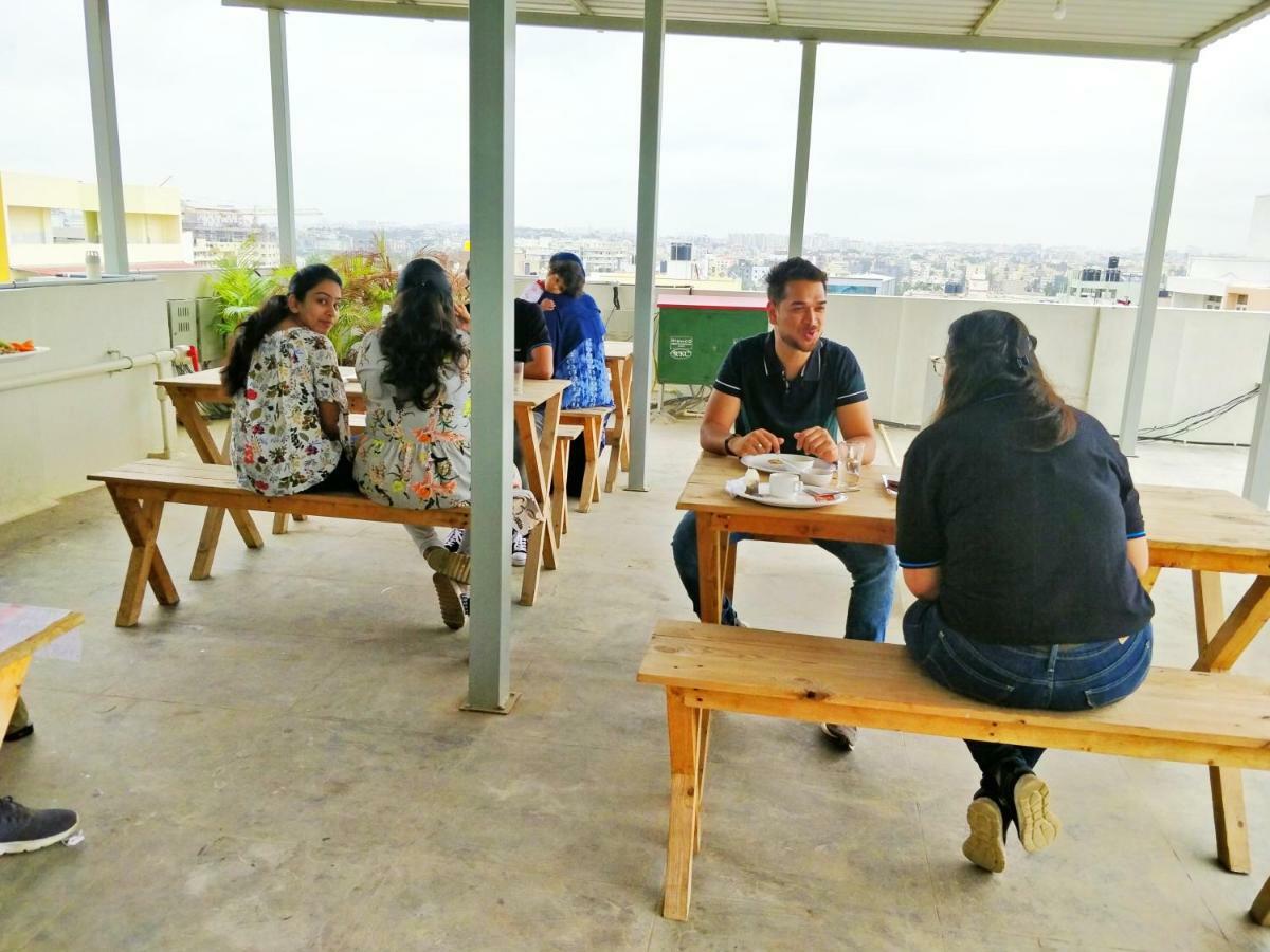 Acomodação com café da manhã  Mapletree 3*