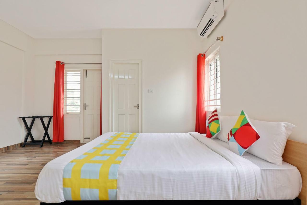 1brelegant Abode Near Mantri Square Mall Guest house