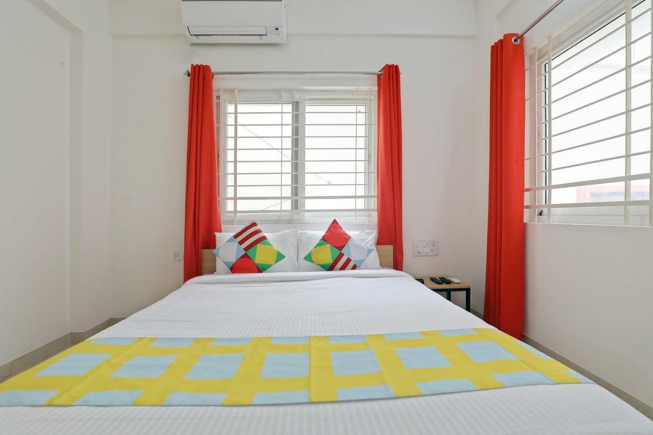 1brelegant Abode Near Mantri Square Mall