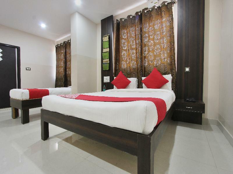 Capital O 70534 Habitat And 3* Bangalore