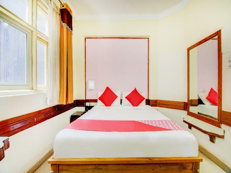 Maya International, Church Street 3*