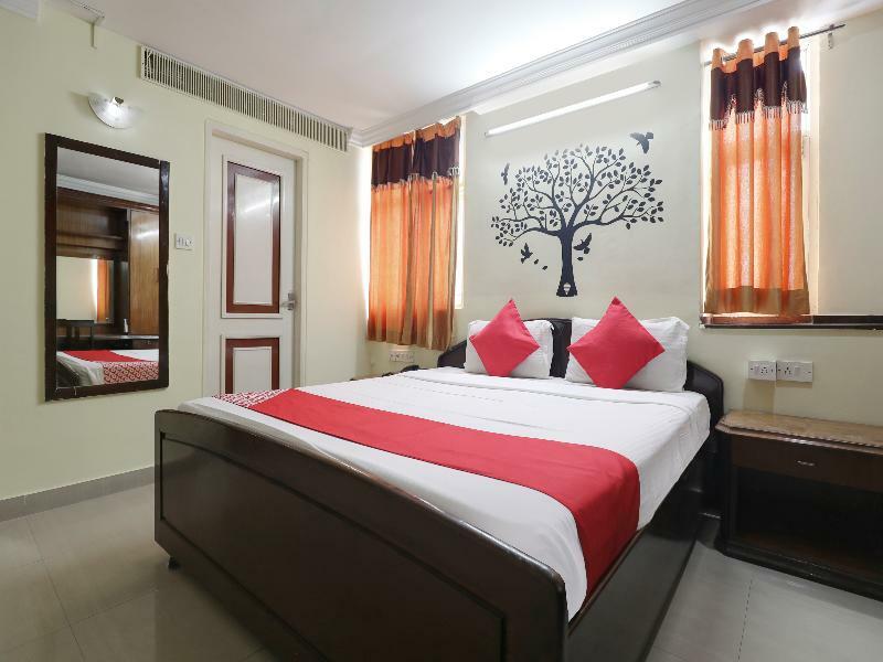 Hotel Maya International, Church Street
