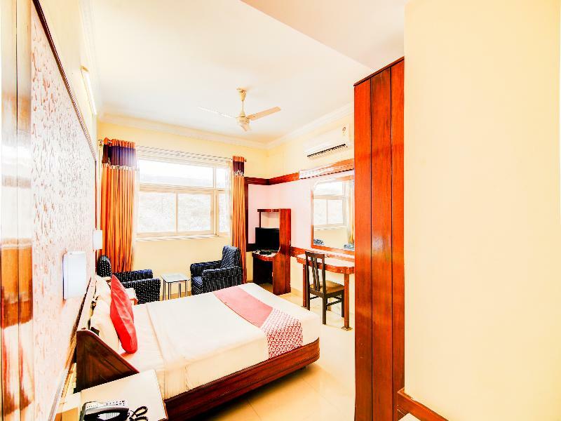 Maya International, Church Street 3*