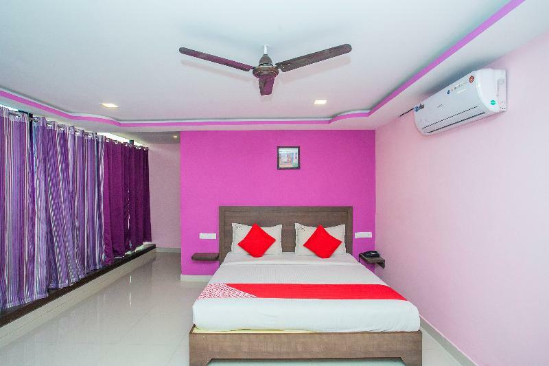 Hotel Capital O 5683 Ss 3*