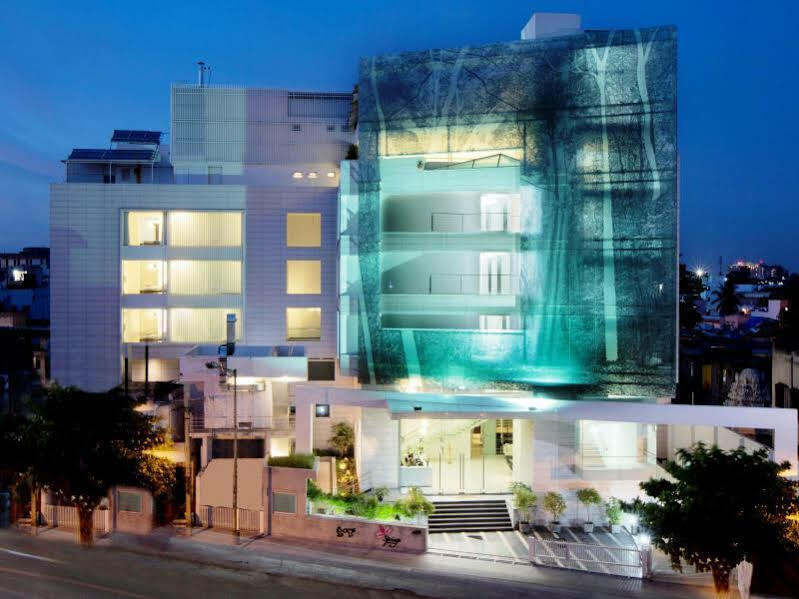 Hotel Springs And Bangalore