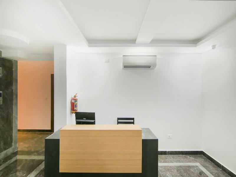 Hotel Super Grand Collection O Near Sarjapur Road Near 7d Voyage Bangalore